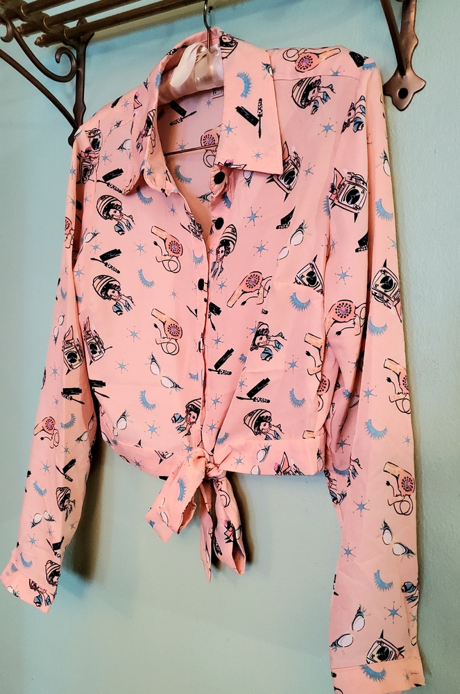 Vintage style Beauty Parlor Novelty Print Top